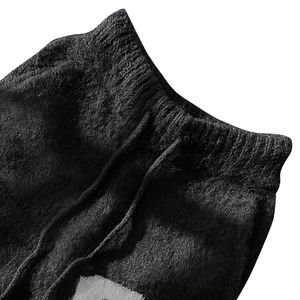 Shorts de punto a rayas de mohair para hombre al por mayor, proveedor OEM, ropa de calle de moda, tela cálida y suave, shorts de mohair con cordón para hombre OEM - Product Image 3