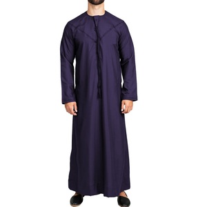 Al Dafah personnalisé hommes Thobes à manches longues mode arabe avec option de taille plus teinture violette personnalisé Tussle Thobe / Thawb - Product Image 4