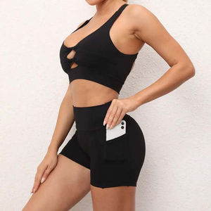 Nouveau Sexy respirant Offre Spéciale Yoga soutien-gorge Shorts vêtements actifs ensemble Gym Fitness ensembles femmes sport soutien-gorge noir matériel personnalisé séchage rapide - Product Image 5