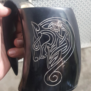 Cuerno Vikingo Original Hecho a Mano, Material Orgánico, Estilo Animal Religioso, Tallado y Pulido, para Regalo de Boda, Cerveza, Cerveza Artesanal, al por Mayor - Product Image 1