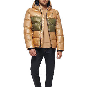 Veste matelassée grande taille pour homme avec logo sur le devant Manches longues et col à capuche Vêtements d'hiver confortables Fabriqué au Pakistan - Product Image 3