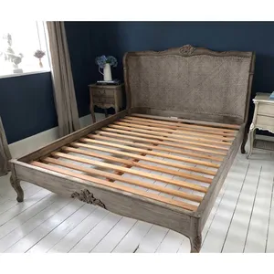 Rattan bett im französischen Stil Klassisch Wunderschön hand geschnitzter Bett rahmen Hohe Qualität für Schlafzimmer möbel