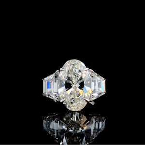 Anillo de Compromiso con Diamante Cultivado en Laboratorio de 12 CTW, Corte Ovalado, Oro Sólido de 14k, Certificado IGI - Product Image 1