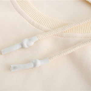 เสื้อครอปแขนยาวมีฮู้ดบุผ้าฝ้าย 100% สำหรับผู้หญิง ขายดี เป็นมิตรกับสิ่งแวดล้อม สวมใส่สบายในฤดูหนาว รับสกรีนโลโก้ - Product Image 4