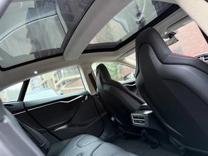 เทสลา โมเดล เอส ใหม่เอี่ยมสำหรับขาย - Product Image 6