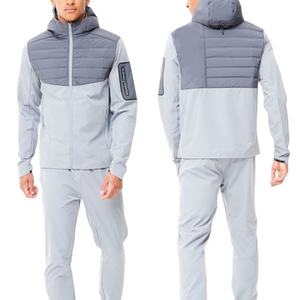 Ensemble de survêtement pour homme avec logo personnalisé, en molleton épais, imprimé en relief 3D, pantalon de survêtement évasé et sweat à capuche - Product Image 1