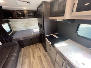 ใช้รถ Jayco Jay F-e-a-t-h-e-r M-i-c-r-o 166F-B-S ปี 2021 - Product Image 6