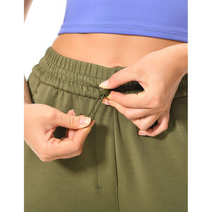 Conjunto de chándal personalizado de secado rápido para mujer Chaqueta transpirable y corredores con decoración pintada frontal plana Suministro ODM - Product Image 6