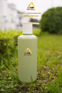 NBT <b>Plastic</b> Wholesale HDPE 1L <b>bottle</b> Shampoo and Conditioner <b>Squeeze</b> HDPE <b>Bottles</b> With Lotion Pump Cap Design - Product Image 5