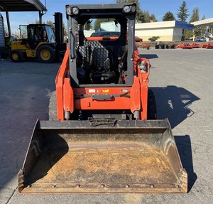 2016 Kubota รถตักขนาดเล็ก SSV65ลื่นไถลพลังงานขนาดกะทัดรัดทนทานสำหรับการก่อสร้างและการจัดสวน - Product Image 1