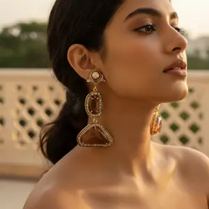 Boucles d'oreilles pendantes plaquées or pour femmes avec pierres précieuses brunes, bijoux tendance - Product Image 3