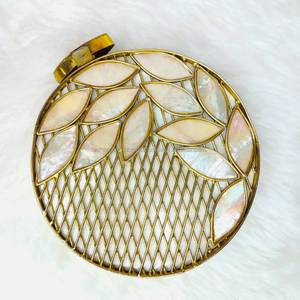 Pochette de soirée en laiton artisanale de luxe en métal avec nacre pour mariages et fêtes à bas prix - Product Image 1