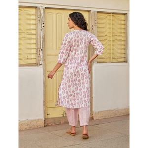 Vestido Largo con Estampado Floral de Pink Lily - Product Image 5