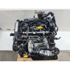 MOTEUR SEMI-COMPLET D'OCCASION VOLKSWAGEN Golf 7 Berline CLH 04L100090 CLHA Diesel 1598 (12>) - Product Image 6