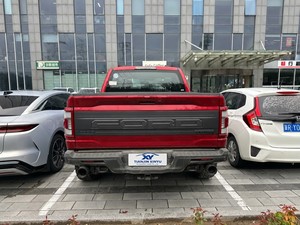 Pick-up Forda <span class=keywords><strong>Raptor</strong></span> rouge d'occasion, presque neuf - Product Image 2