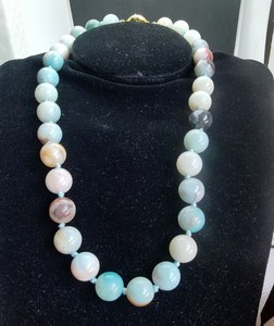 Collar de resina Accesorio moderno hecho a mano MN EXPORTS Collar de resina de hoja real Joyería inspirada en la naturaleza - Product Image 2