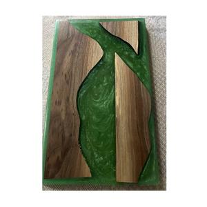 Tabla de cortar de resina decorativa con mezcla artística de colores hecha a mano para una presentación elegante y un uso moderno en la cocina - Product Image 5