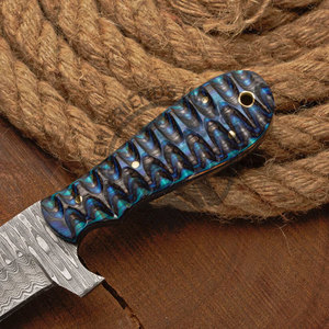Vente chaude À La Main En Acier Damas Bull Cutter Couteau Haute Qualité Plat Drop Point Pakka Manche En Bois En Cuir Gaine DIY OEM ODM - Product Image 3