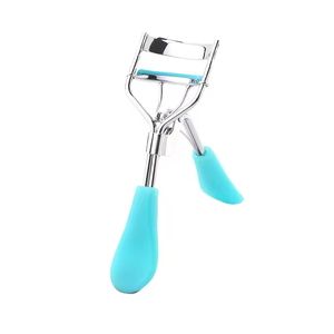 ที่ดัดขนตาสแตนเลสสุดหรูพร้อมระบบควบคุมสปริงขั้นสูงเพื่อการดัดขนตาที่เรียบเนียนและการจัดแต่งทรงผมที่สะดวกสบายในทุกๆ วัน - Product Image 4