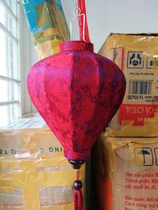 โคมไฟผ้าไหมสีสันสดใสแบบพรีเมี่ยม | ของตกแต่งแสงไฟงานฝีมือจากเวียดนามสำหรับงานกิจกรรมร้านอาหารและพื้นที่กลางแจ้ง - Product Image 6