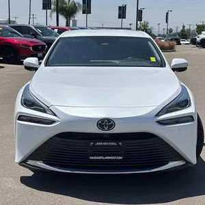 Usado 2024 para Mirai Base, Volante a la Izquierda, Interior Oscuro, Asientos de Cuero, Tracción Delantera, Neumáticos R17 - Product Image 1