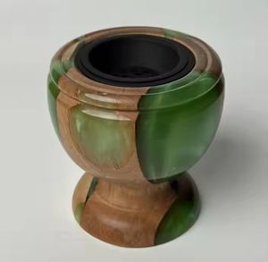 Porte-Oud de style islamique en résine époxy et bois avec calligraphie arabe Cadeau Ramadan de Dubaï - Product Image 1