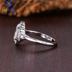 Anillo de oro blanco con diamante de corte ovalado TDW 1,32 de Lab-Stone / Elegance por triplicado, brillo sin fin/color de la EF-VS - Product Image 3