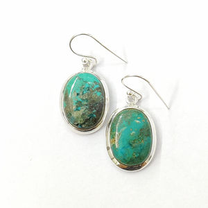 Boucles d'oreilles pendantes turquoise vintage, motif croix géométrique tendance, 7,4 grammes, ornées de zircon, perle et diamant, idéales pour les fêtes - Product Image 1