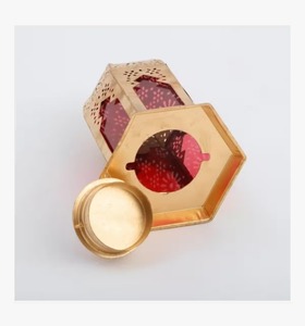 Export Quality <b>Vintage</b> Inspired Metal Candle Lantern for Home Decor and <b>Outdoor</b> <b>Lighting</b> Available at Wholesale Price - Product Image 2