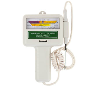 Testeur de qualité de l'eau de piscine fonctionnant sur piles, testeur précis du pH et du niveau de chlore - Product Image 2