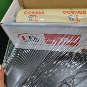 ฟิล์มพีวีซีสำหรับห่ออาหารพลาสติกยึดกับเครื่องตัดอาหารเป็นมิตรกับสิ่งแวดล้อม - Product Image 4