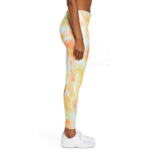 Leggings sin costuras para mujer con logotipo personalizado servicio directo de fábrica OEM color liso a la venta - Product Image 3