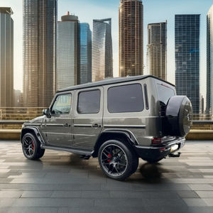 Mercedes-Benz Clase G SUV AWD en Excelentes Condiciones, Bajo Kilometraje, Automático, Gasolina, Volante a la Izquierda, en Venta - Product Image 2