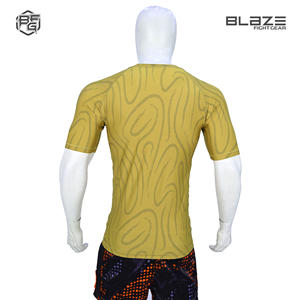 Venta al por mayor personalizado sublimación impresa MMA Rash Guard para hombres Camiseta de manga corta Rash Guards Bjj - Product Image 4