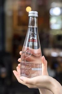 Fournisseur en gros de l'Eau Minérale Naturelle d'Evian 330ml, 500ml, 1L, 1.5 L - Product Image 5