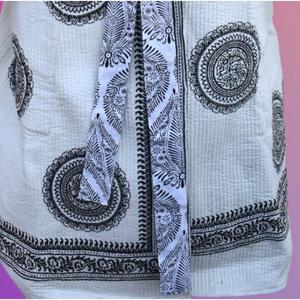 Chaqueta de kimono acolchada, abrigo de invierno bohemio con estampado de bloques a mano de algodón, ropa de abrigo étnica cálida para mujer, ligera y elegante - Product Image 4