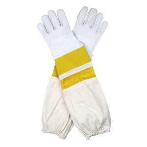Fabricante de Pakistán, guantes de apicultura de alta calidad, a prueba de picaduras, nuevo diseño, guantes de apicultura de cuero de cabra - Product Image 3