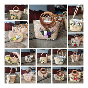 Sac en jacinthe d'eau, tissé à la main, matériau en jacinthe idéal pour le shopping et la mode quotidienne, Vietnam - Product Image 2