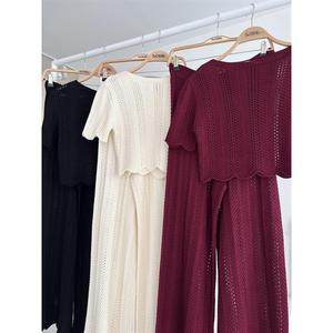 Ensemble deux pièces pour femmes, chemisier et pantalon en tricot 10084-025 - Product Image 1