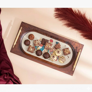 Plateau de service en bois naturel artisanal avec poignées Plateau de service pour chocolat avec des motifs africains du Vietnam - Product Image 3