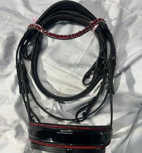 Bride de cheval western équestre en cuir durable avec logo personnalisé coutures fantaisie pour l'équitation course de chevaux utilisation stable licou de cheval - Product Image 1