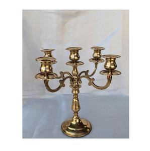 Candelabro Metálico Artístico de Múltiples Brazos Diseñado para Espacios Elegantes, Exhibición de Velas, Decoración de Eventos y Estilo del Hogar - Product Image 5