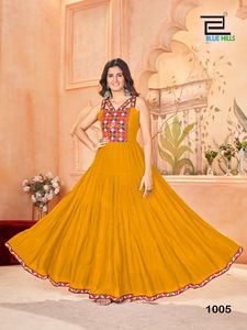 Hermoso Navratri Wear Rayon con Gamthi Work y Lace Border Bata Fabricante y proveedor de Surat a precio mayorista - Product Image 5