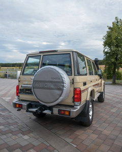 LandCruiser GRJ76 Hardtop VX V6 4X4 2022 USADO - Product Image 4