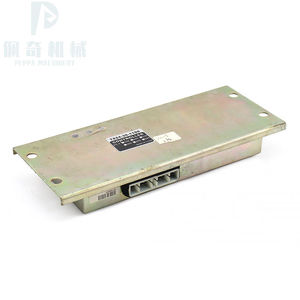 7824-32-1100 Boîtier de commande ECU pour Komatsu Pc200-5 Pc220-5 Pc300-5, Carte informatique CPU, Contrôleur d'excavatrice - Product Image 4
