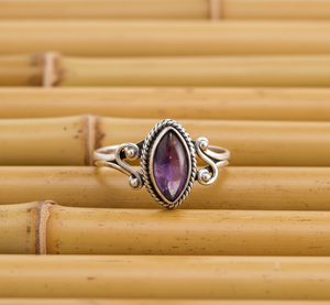 Bague pour femme en argent sterling 925, sertie de pierres classiques, faite à la main avec améthyste naturelle - Product Image 6