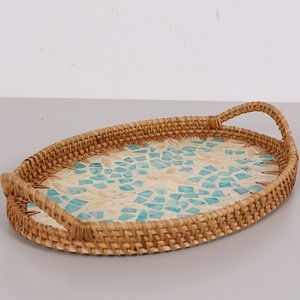 Bandeja de Servicio Ovalada de Nácar Sostenible con Ratán, Diseño de Mosaico Azul, Proveedor Mayorista para Mesa de Comedor de Cocina - Product Image 2