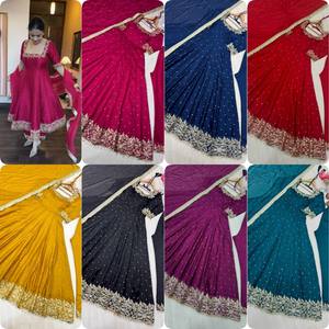 Vestido Anarkali de diseñador de estilo pakistaní indio con mangas largas y decoración de encaje Trabajo Comprar traje Salwar Kameez para fiestas - Product Image 3