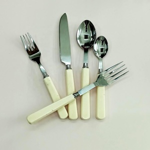 Service de couverts personnalisés en argent poli Portugal avec poignée en os de couleur crème ensemble de couverts d'ustensiles - Product Image 2