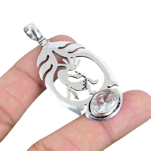 Pendentif en argent sterling 925 de style bohème avec topaze blanche Bijoux plaqués rhodium faits à la main Cadeau de mariage pour femme - Product Image 1